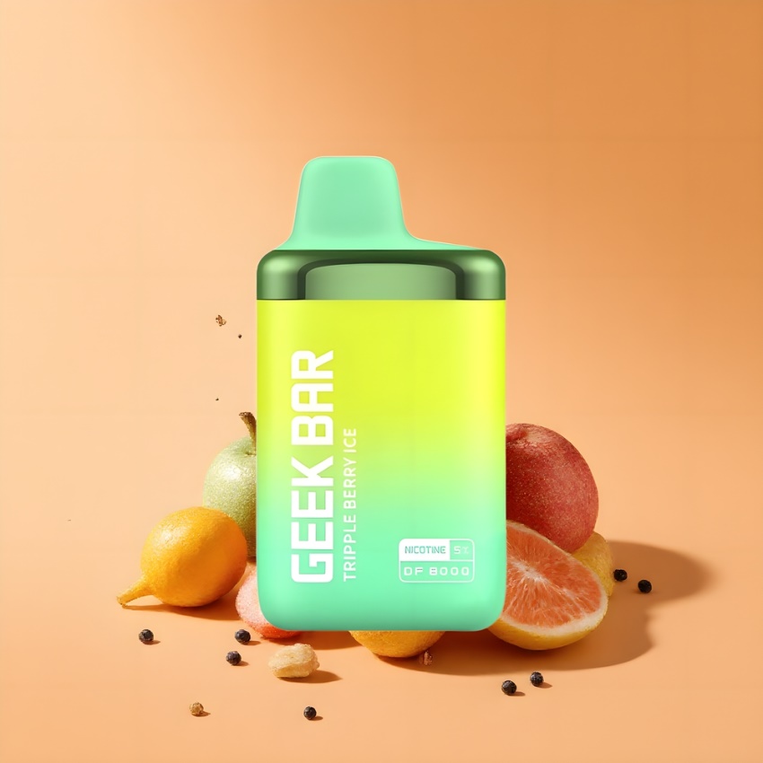 GEEK BAR DF8000 14mL Tripla Bogyó magyar nagykereskedés
