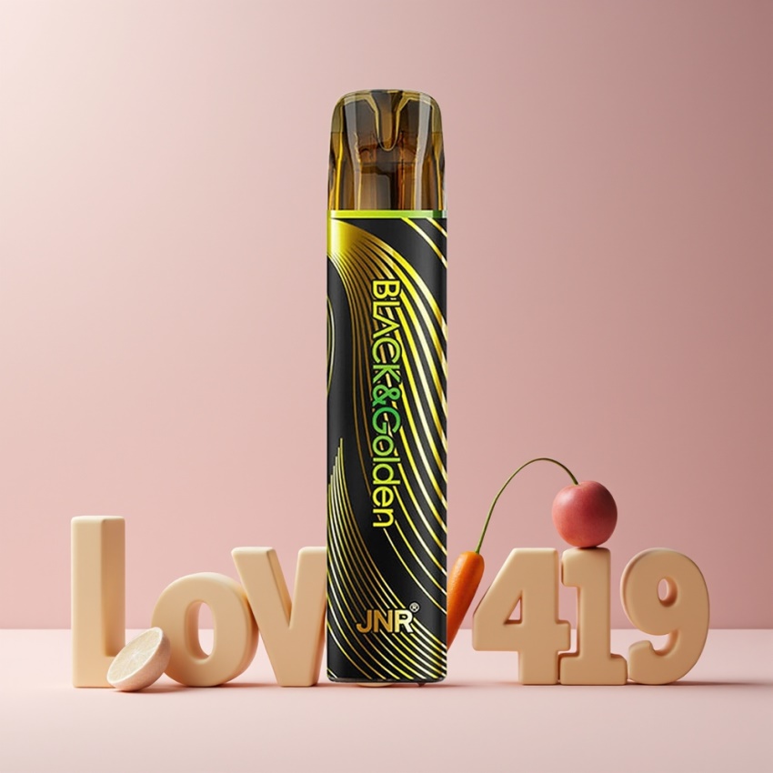 JNR Black&Golden 600+200 Puff Magyar Nagykereskedés 550mAh Eldobható Vape Love 419