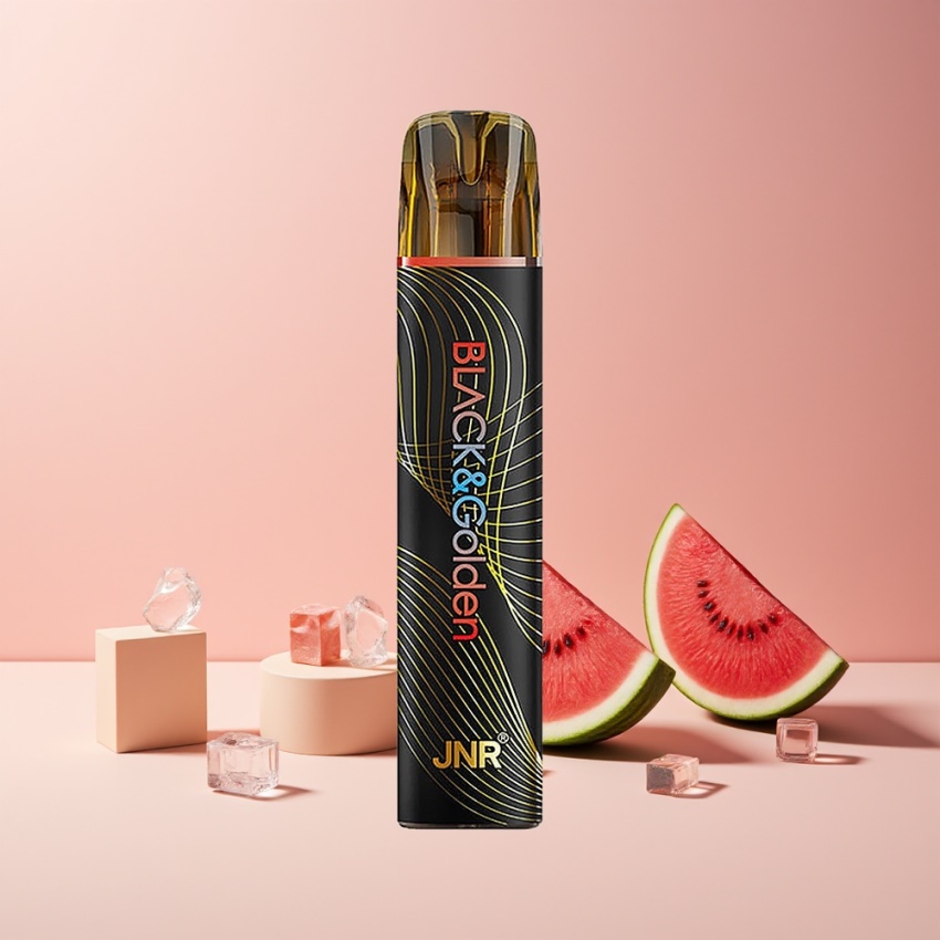 JNR Black&Golden 600+200 Puff magyar nagykereskedés Görögdinnye Jég 550mAh